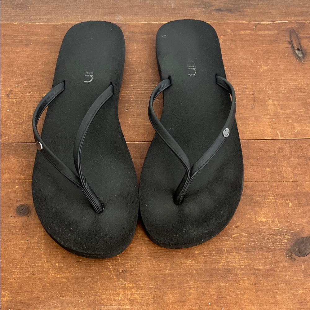 Cobian Classic Black Sandals